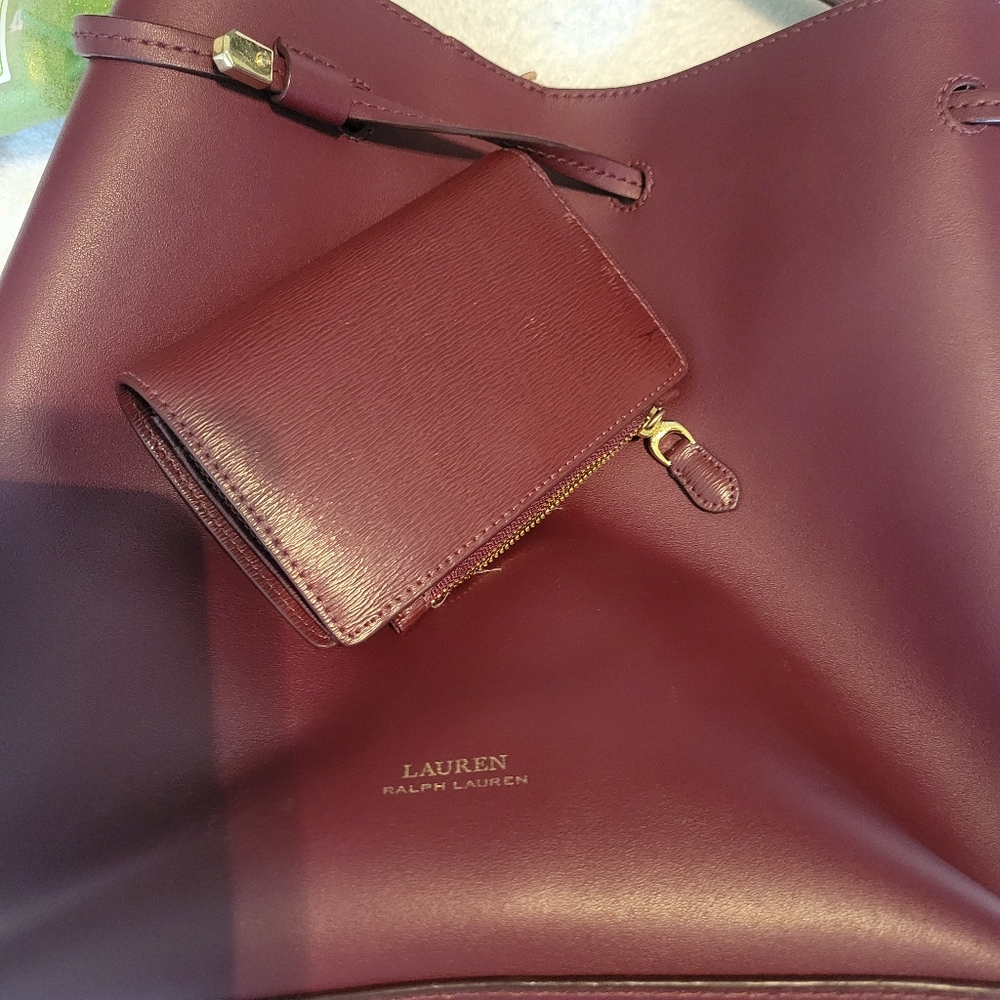 Purse - Picture 3 of 3